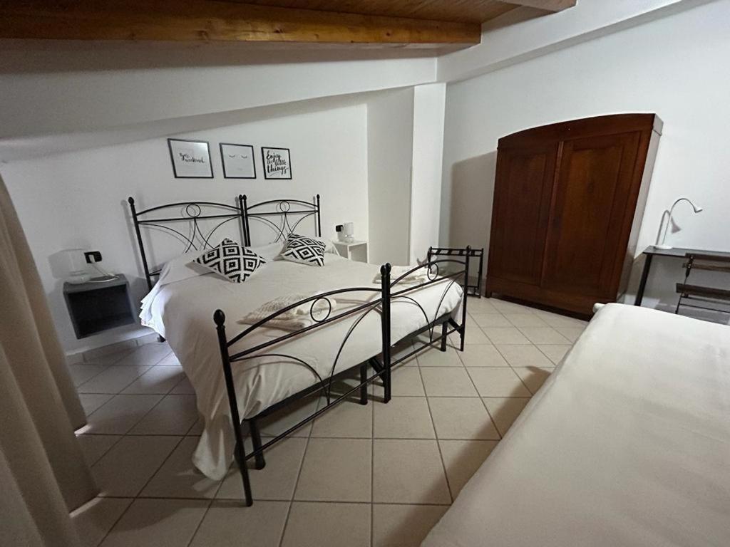B&B Casa Letizia Trentinara Exterior photo